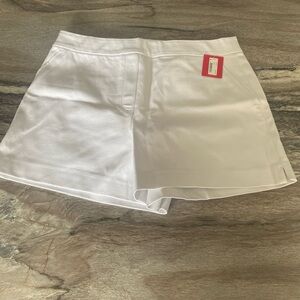 Spanx On the Go 6" White Shorts Silver Lining Technology Size L NWT